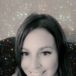 Meet your Posher, Alicia